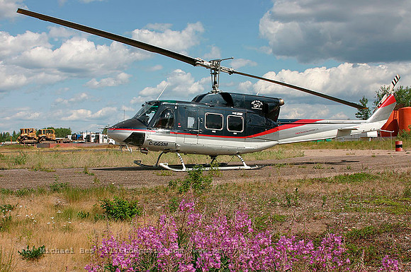 055858_bell212_+GS_cggsm_20040721_steenriver_e205_IMG_3066xc