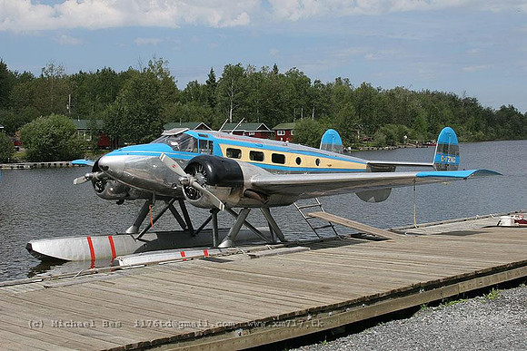 068647_beech18(float)_+O1_cfzng_20060723_earfalls(on)_IMG_1245