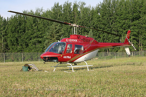 055562_bell206b_+UL_cghhk_20040717_fortmcmurray_e166_IMG_1992