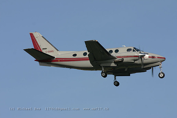 057209_beech100_CNK_cgswg_20040811_calgary_e309_IMG_7637