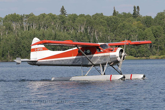 068885_dhc2beaver(float)_+00_cgpds_20060726_minaki(on)_IMG_2666