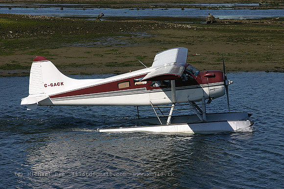 056201_dhc2beaver(float)_+CR_cgack_20040730_campbellriverspb_e236_IMG_4404