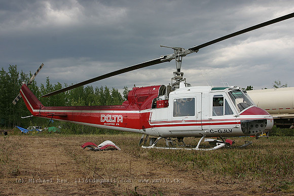 055867_bell204b_+DE_cgjlv_20040721_indiancabins_e207_IMG_3103