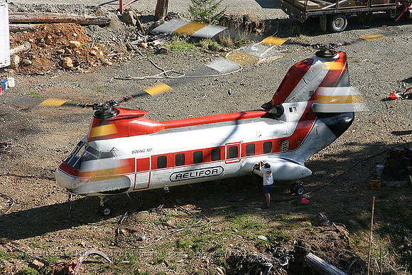 056238_vertol107_+HF_cfhfv_20040730_strathconapark_e239_IMG_4585