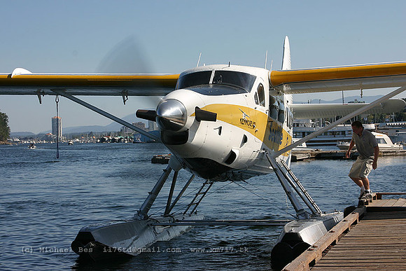056357_dhc3turbootter(float)_M5_n3125s_20040802_nanaimospb_e256_IMG_5114