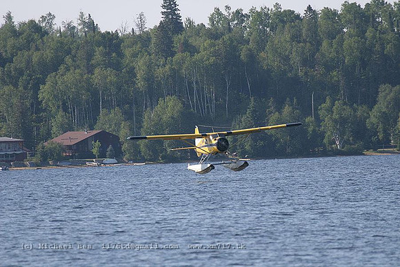 068492_dhc2beaver(float)_+CI_cgzbr_20060721_ignace(on)_IMG_0472