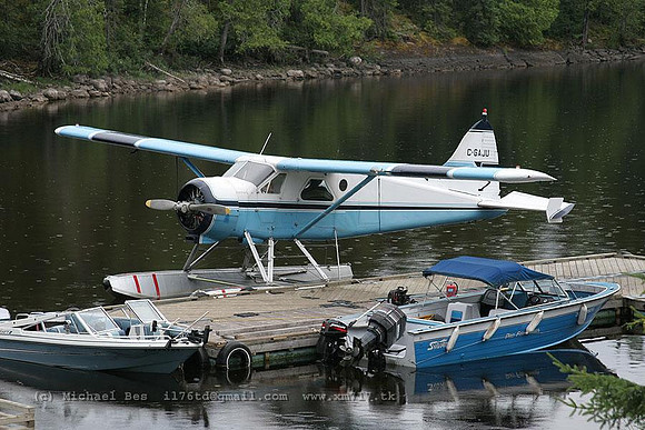 068831_dhc2beaver(float)_+01_cgaju_20060725_siouxlookout(on)_IMG_2369
