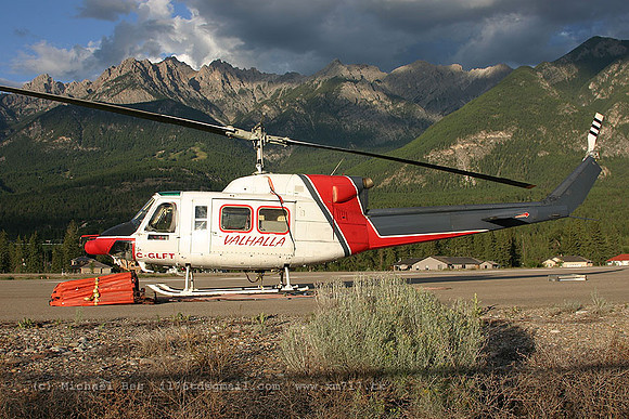 056956_bell212_-_cglft_20040808_fairmont_e290_IMG_6852