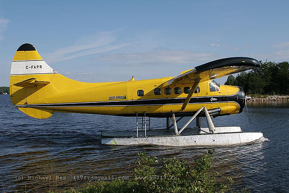068490_dhc3otter(float)_+CI_cfapr_20060721_ignace(on)_IMG_0459