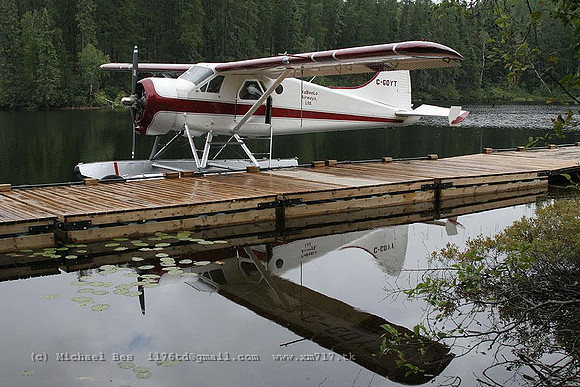 068646_dhc2beaver(float)_+OL_cgdyt_20060723_earfalls(on)_IMG_1202