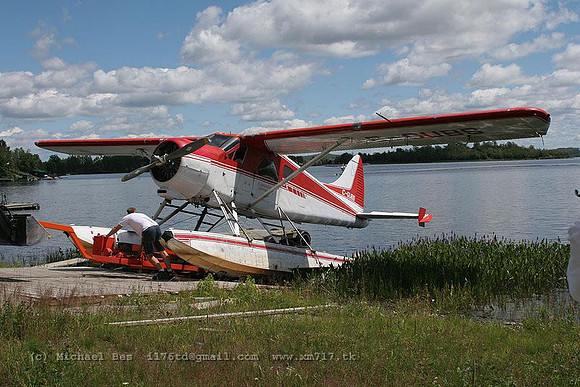 068397_dhc2beaver(float)_+C9_cgubs_20060718_azilda(on)_IMG_9984